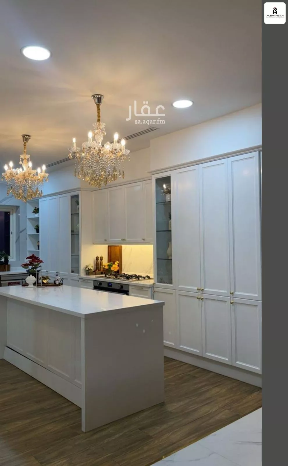 8 bedroom villa in Al Qashlah 4
