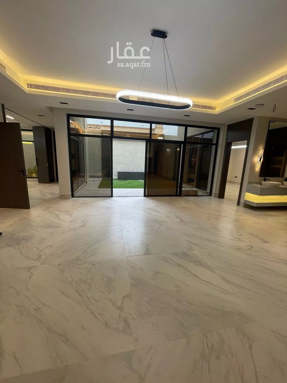 6 bedroom villa in Al Qusur 18