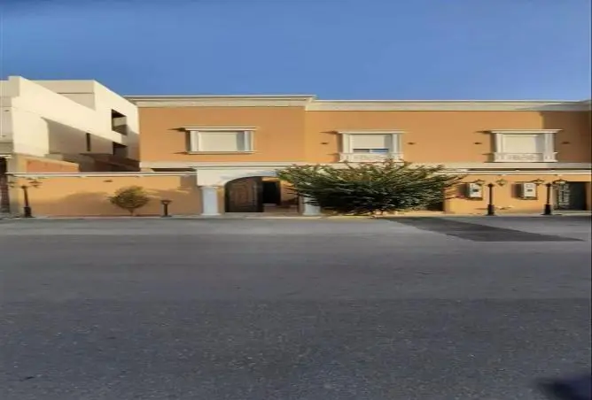 4 bedroom villa in Al Shiraa, Jeddah