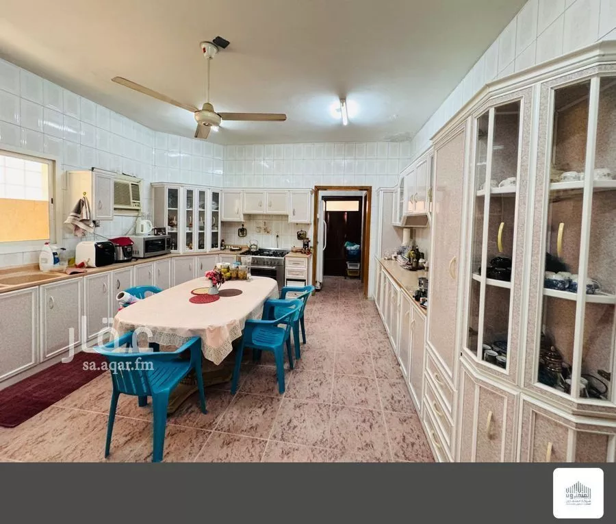 6 bedroom villa in Al Jamiah 11