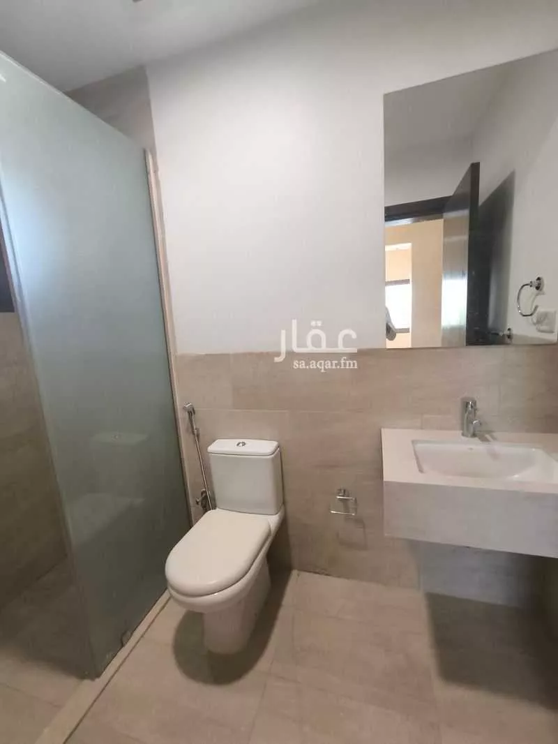 8 bedroom villa in Aramco 2