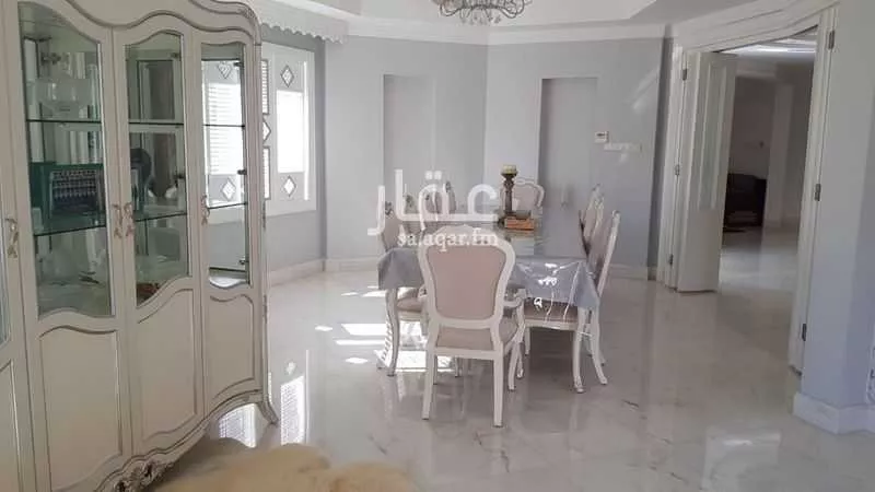 5 bedroom villa in Doha Al Janubiyah 9