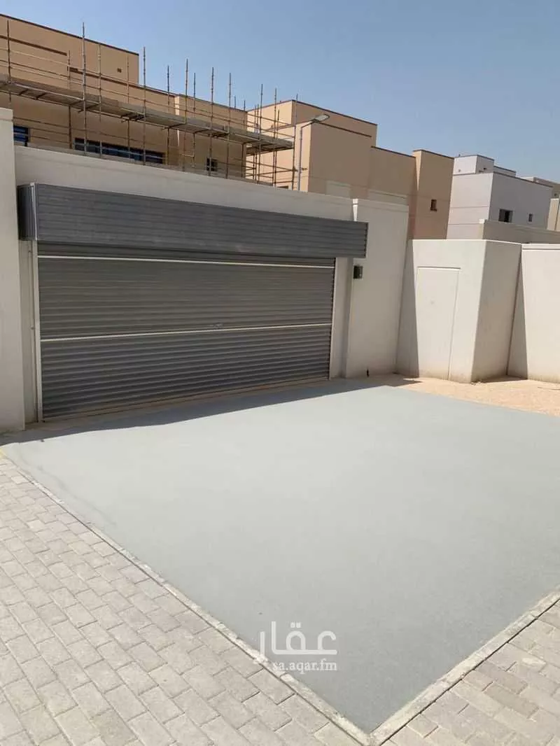 6 bedroom villa in Aramco 3