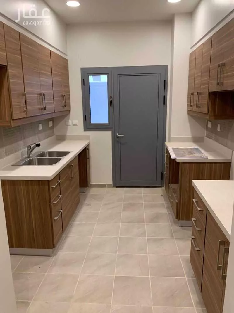 6 bedroom villa in Aramco 5