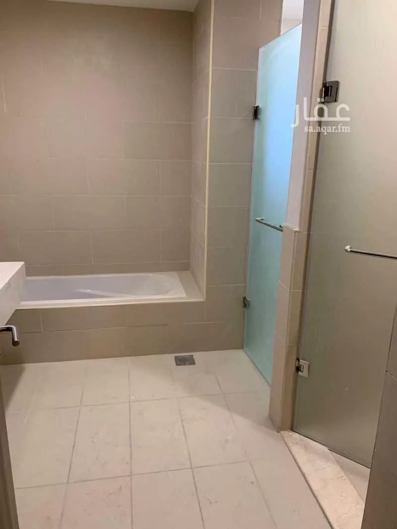 6 bedroom villa in Aramco 6