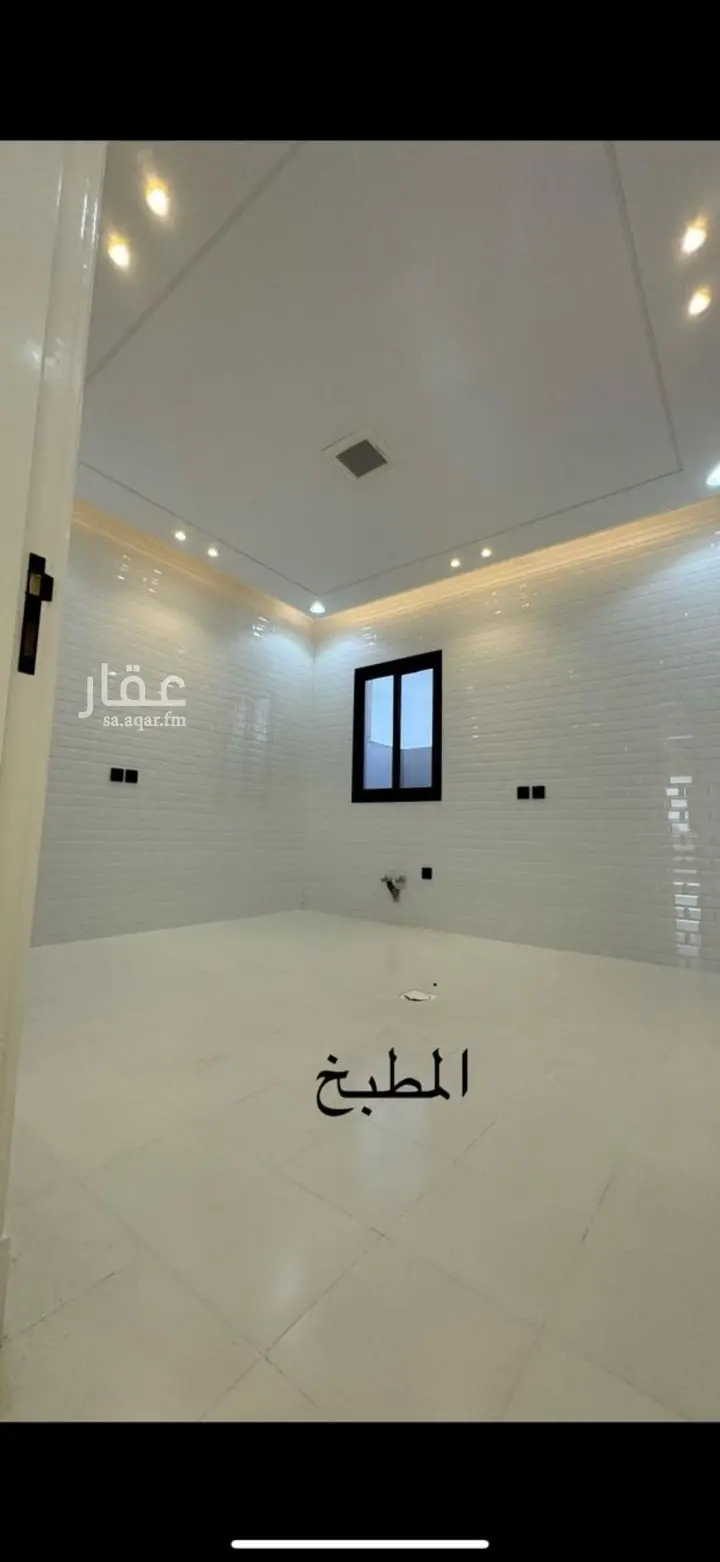 4 bedroom apartment in Dhahrat Namar, Riyadh 12