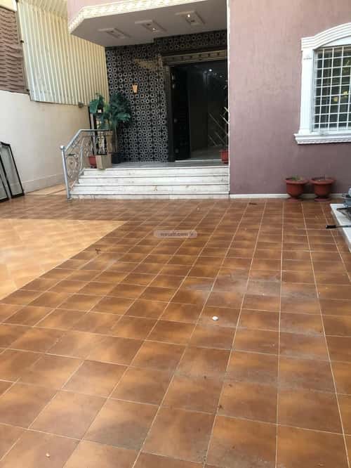10 bedroom villa in Al Hamdaniyah 6