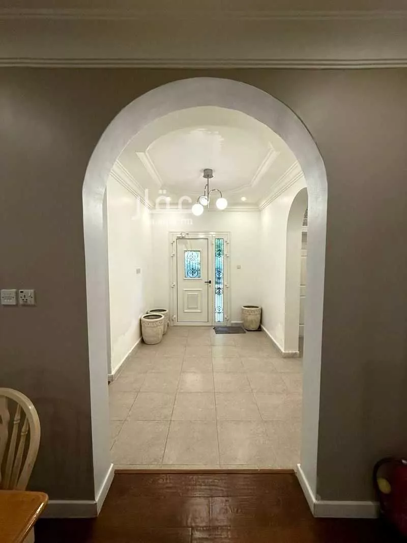 7 bedroom villa in Al Qashlah 14