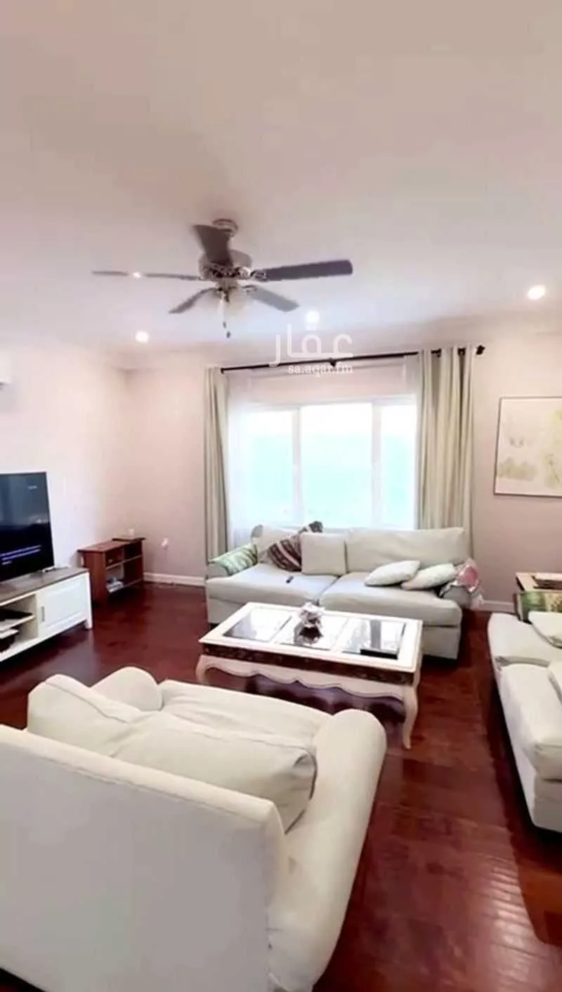 7 bedroom villa in Al Qashlah 3
