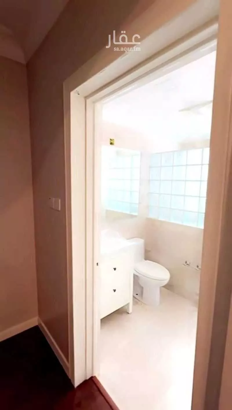 7 bedroom villa in Al Qashlah 5