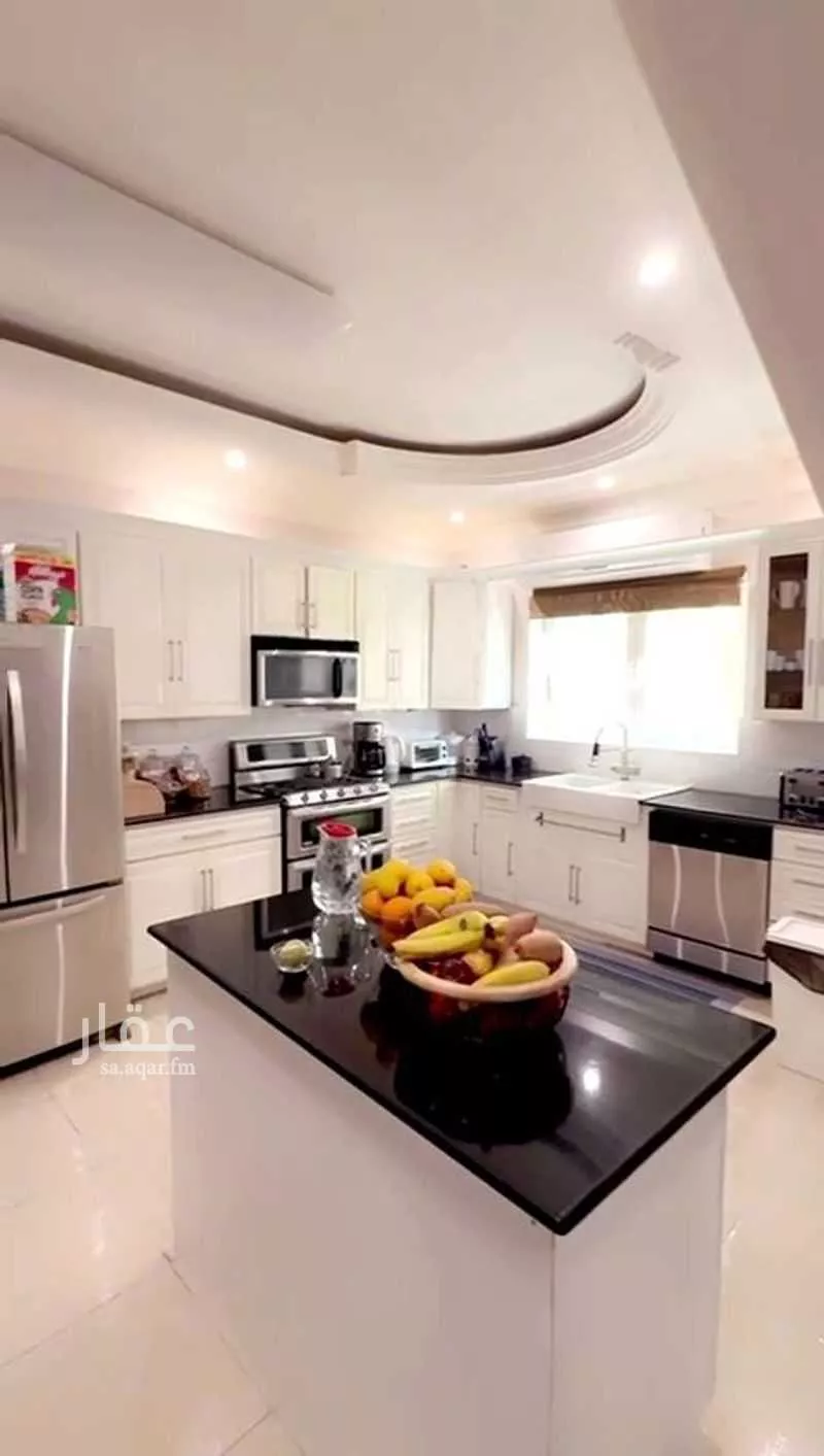 7 bedroom villa in Al Qashlah 7