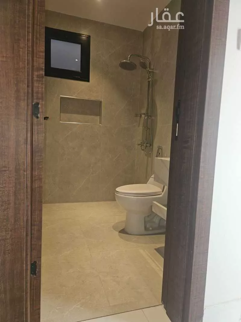 6 bedroom villa in Al Qashlah, Eastern Province 24