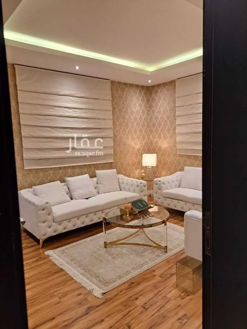 6 bedroom villa in Al Wadi, Riyadh 7