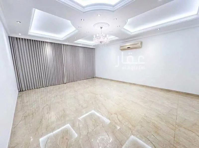 9 bedroom villa in Tihamah, Eastern Province 9