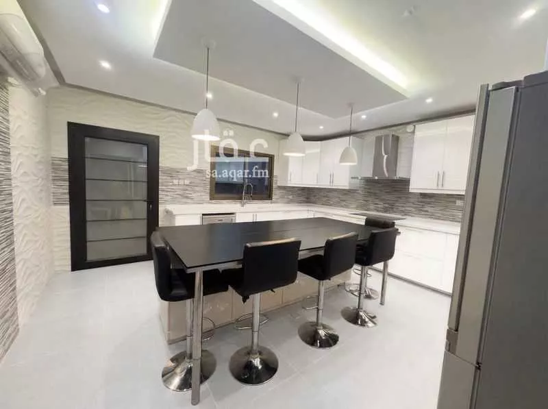 9 bedroom villa in Tihamah, Eastern Province 10