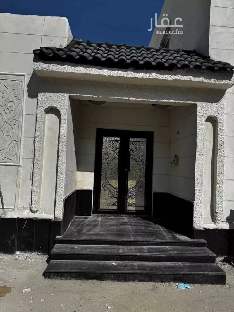 5 bedroom villa in Al Doha Ash Shamaliyah 2