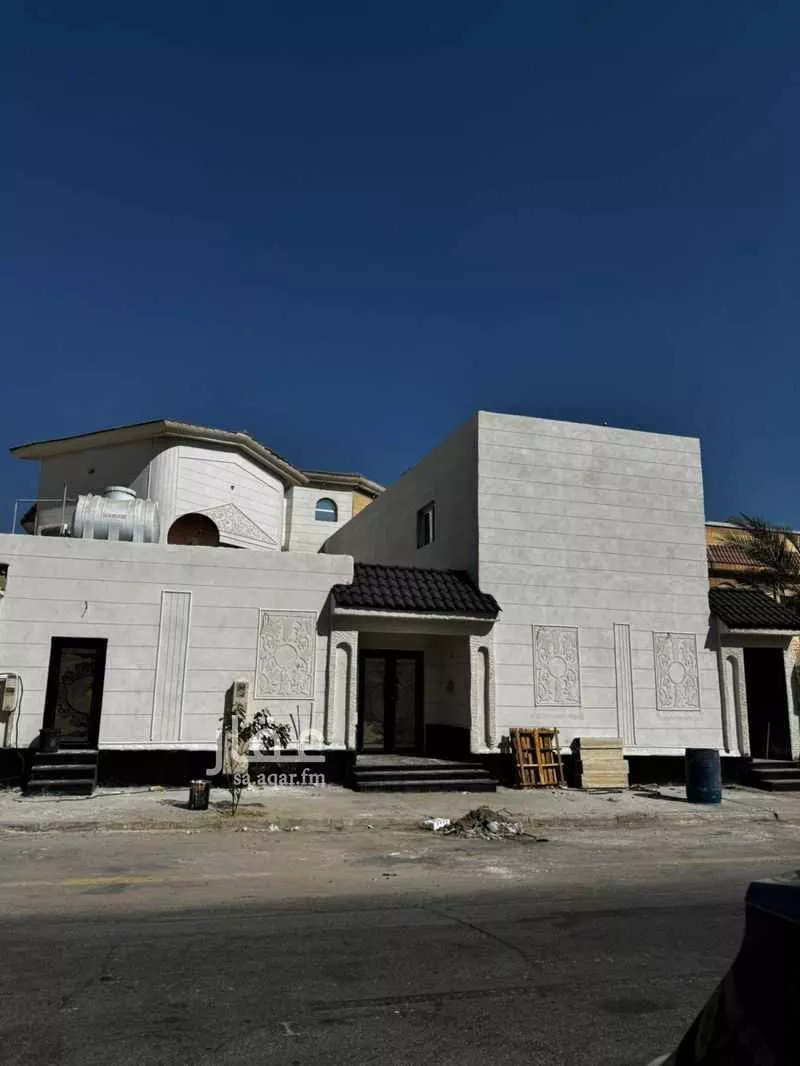 5 bedroom villa in Al Doha Ash Shamaliyah 3