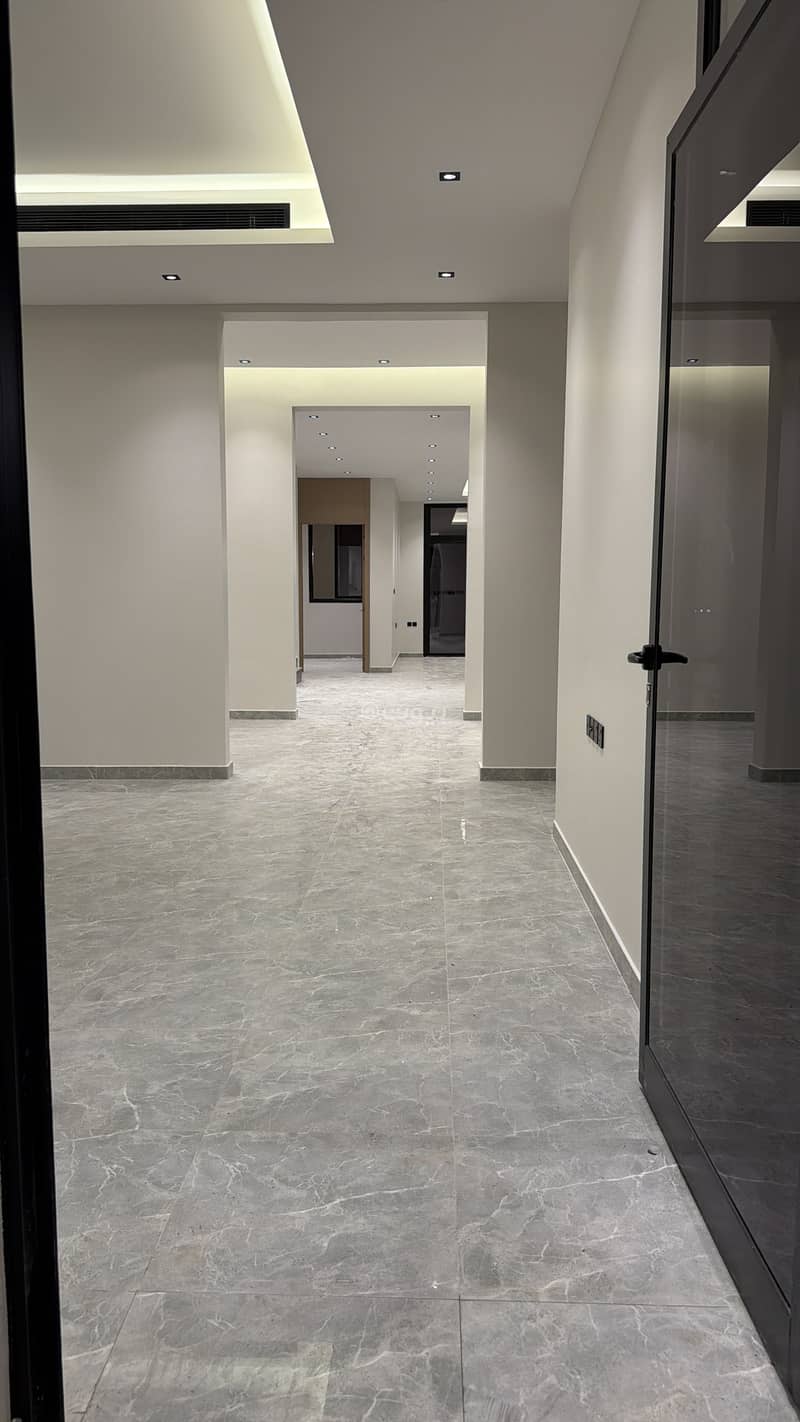 4 bedroom villa in King Faisal, Riyadh 4