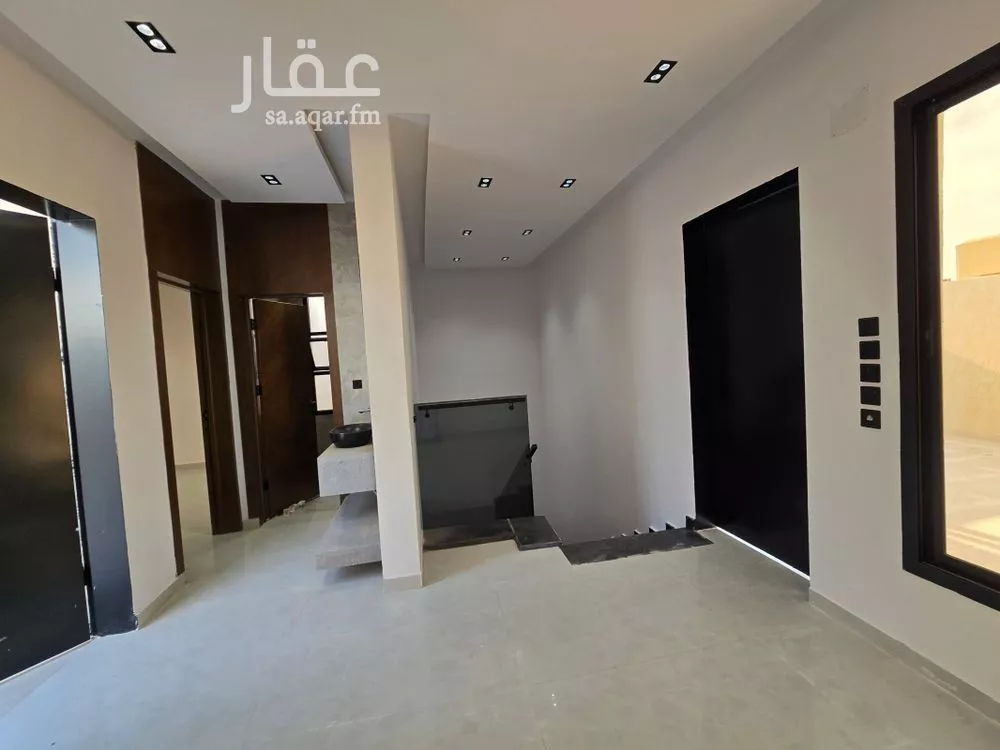 3 bedroom villa in Tuwaiq, Riyadh 3