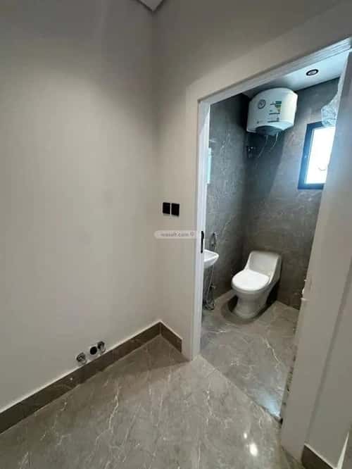 1 bedroom apartment in King Fahd 5