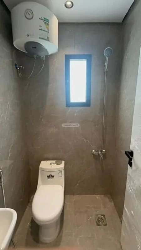 1 bedroom apartment in King Fahd, Riyadh 6