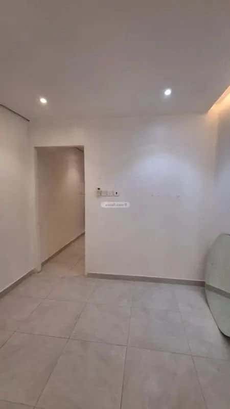 شقة 1 غرف في جرير 12