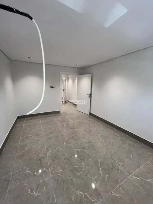 1 bedroom apartment in King Fahd 4