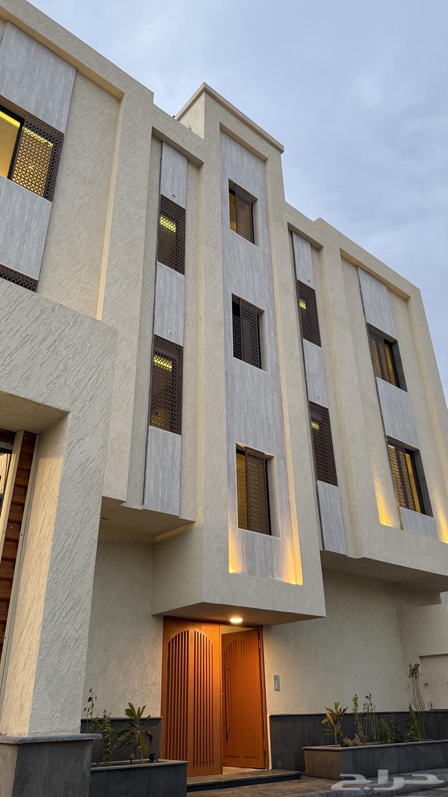 4 bedroom apartment in Warqan, Madinah 3