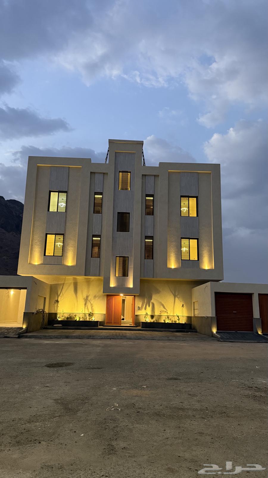 4 bedroom apartment in Warqan, Madinah 9