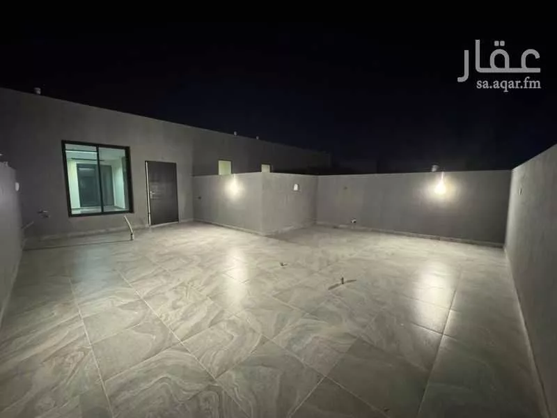6 bedroom villa in Okaz, Riyadh 15