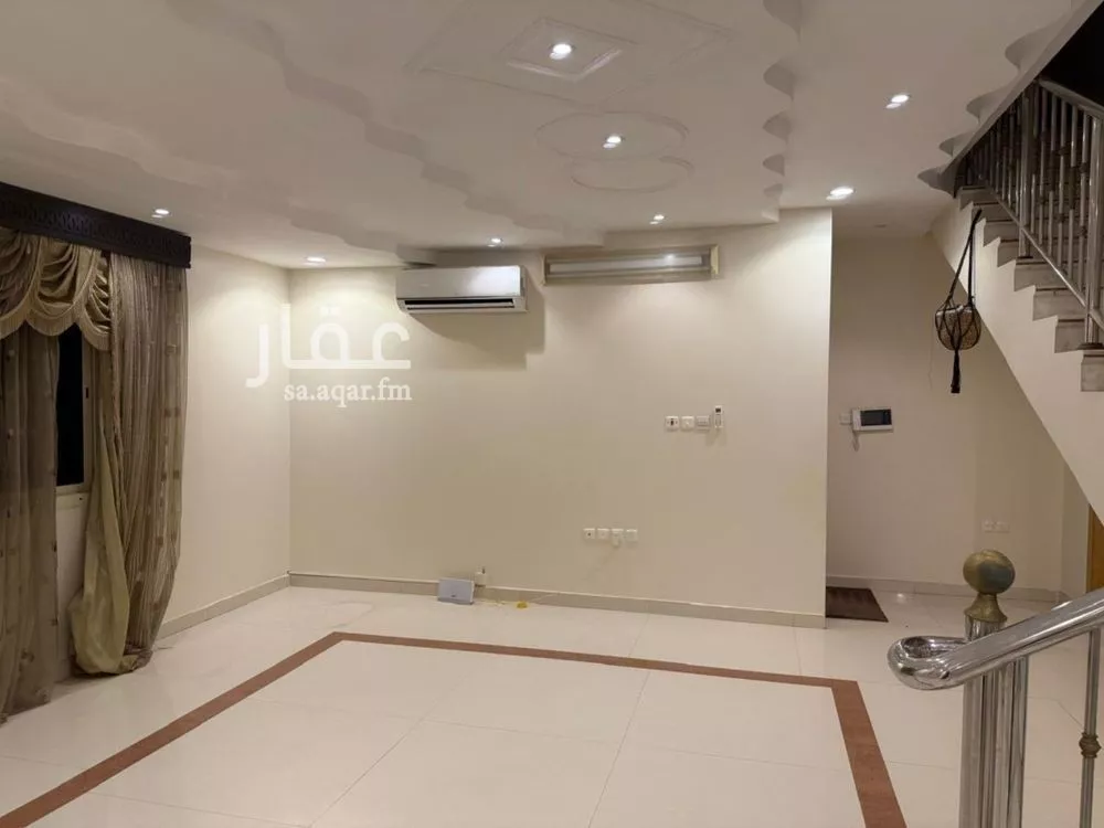 4 bedroom villa in Al Shuhada, Riyadh 9