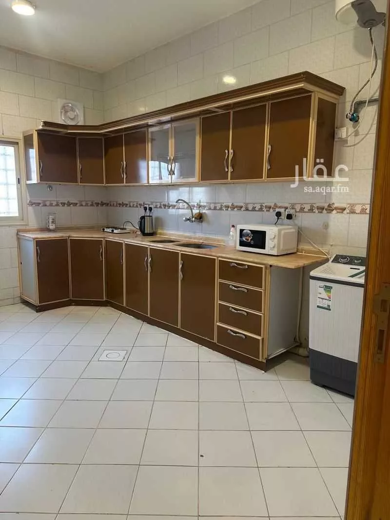 2 bedroom apartment in Al Rabie, Khamis Mushait 3