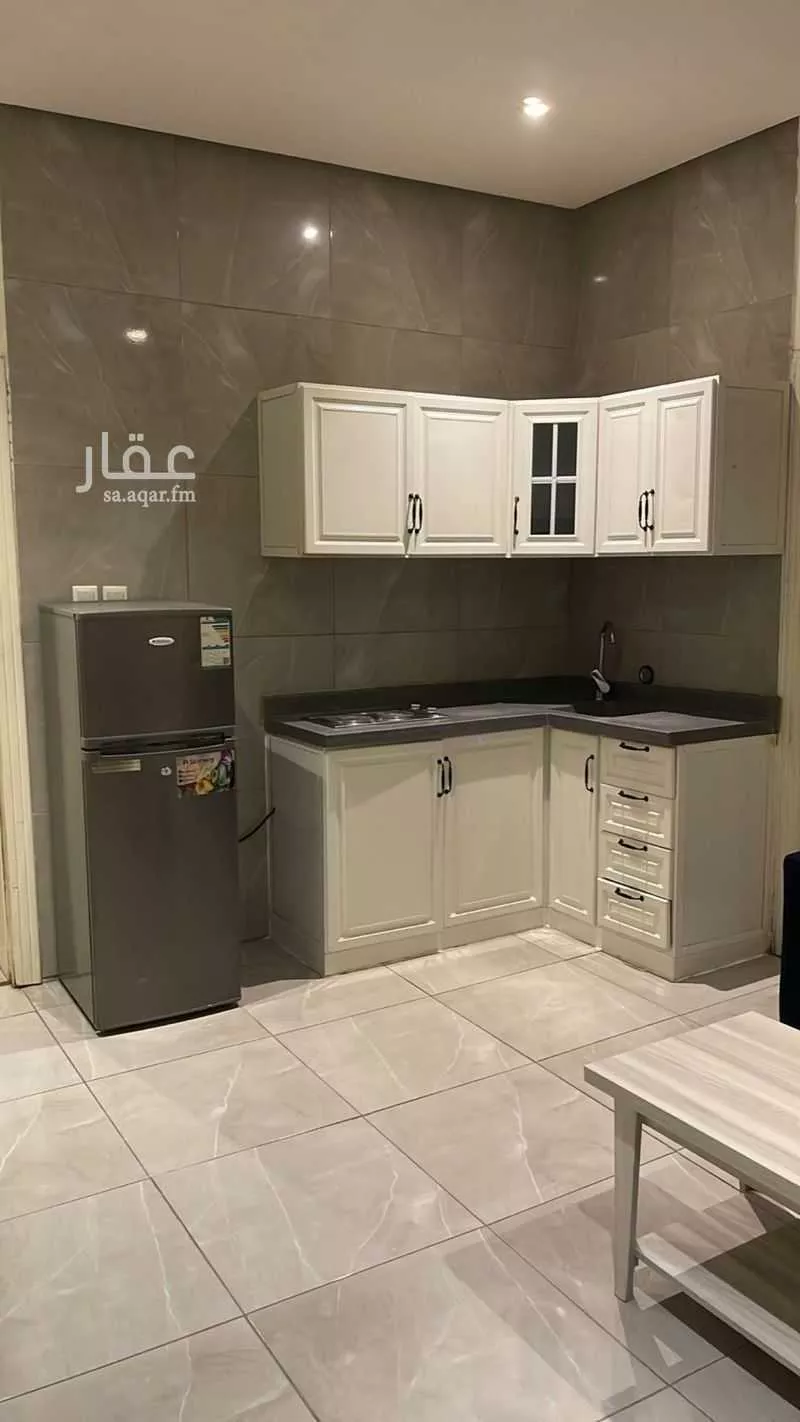 شقة 2 غرف في النزهة 2