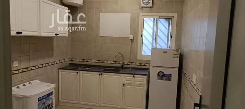 1 bedroom apartment in Dhahrat Laban 7