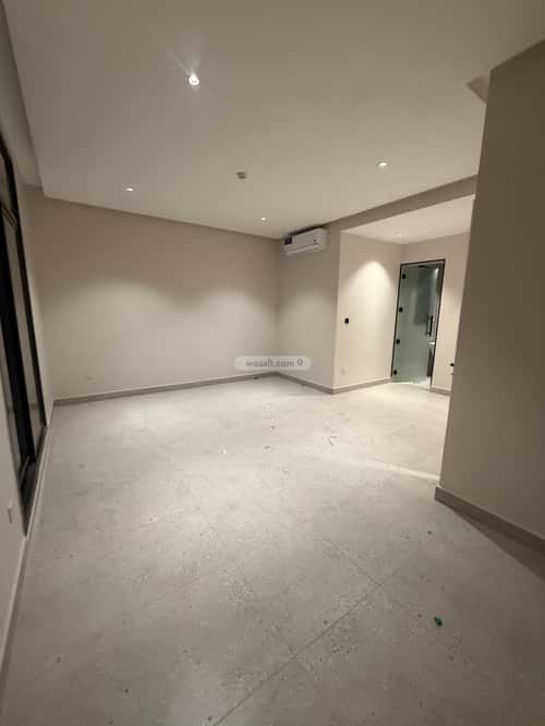 4 bedroom villa in Al Aridh 6