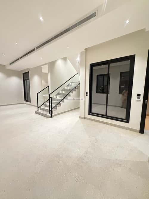 4 bedroom villa in Al Aridh 5