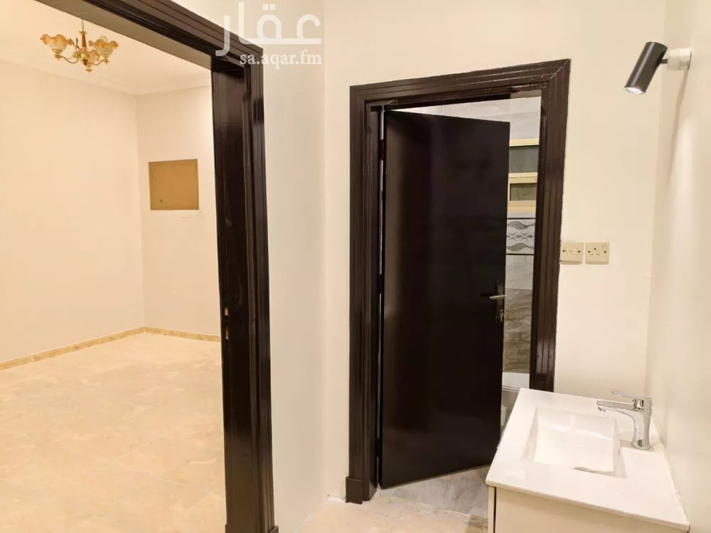 3 bedroom floor in Al Qadisiyah 2