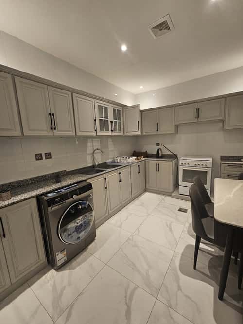 3 bedroom apartment in Al Rawdah 3