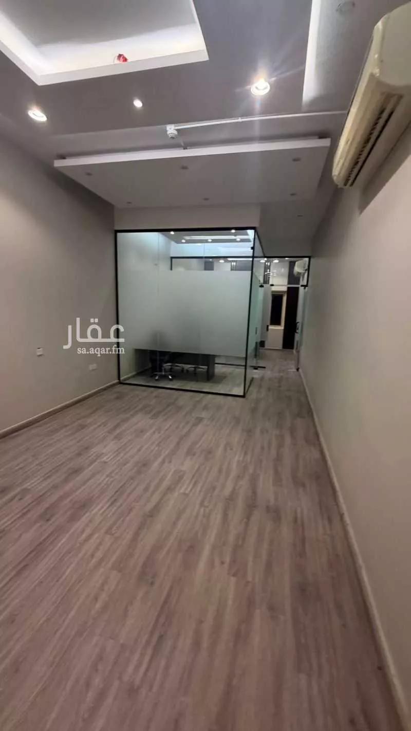 3 bedroom office in Al Qairawan, Riyadh 15
