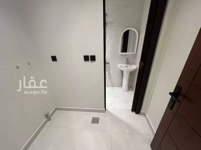 4 bedroom apartment in Al Shawqiyyah, Makkah 13