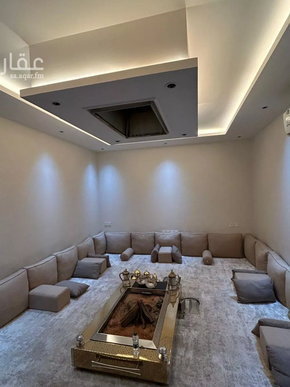 8 bedroom villa in Al Narjis 7