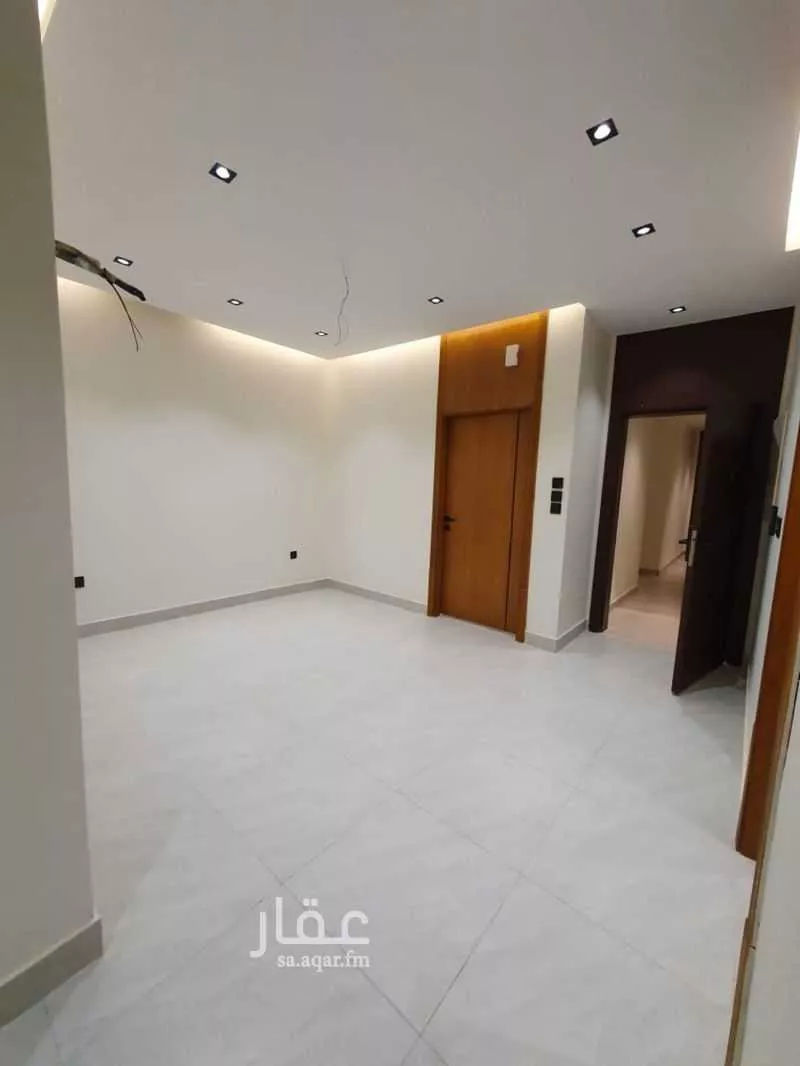 فيلا 4 غرف في المنار 7
