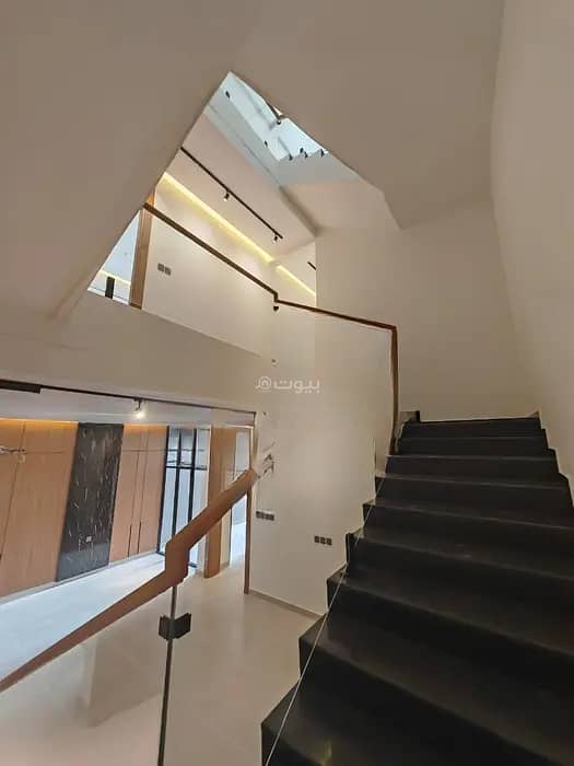 4 bedroom villa in Al Ranuna, Madinah 2
