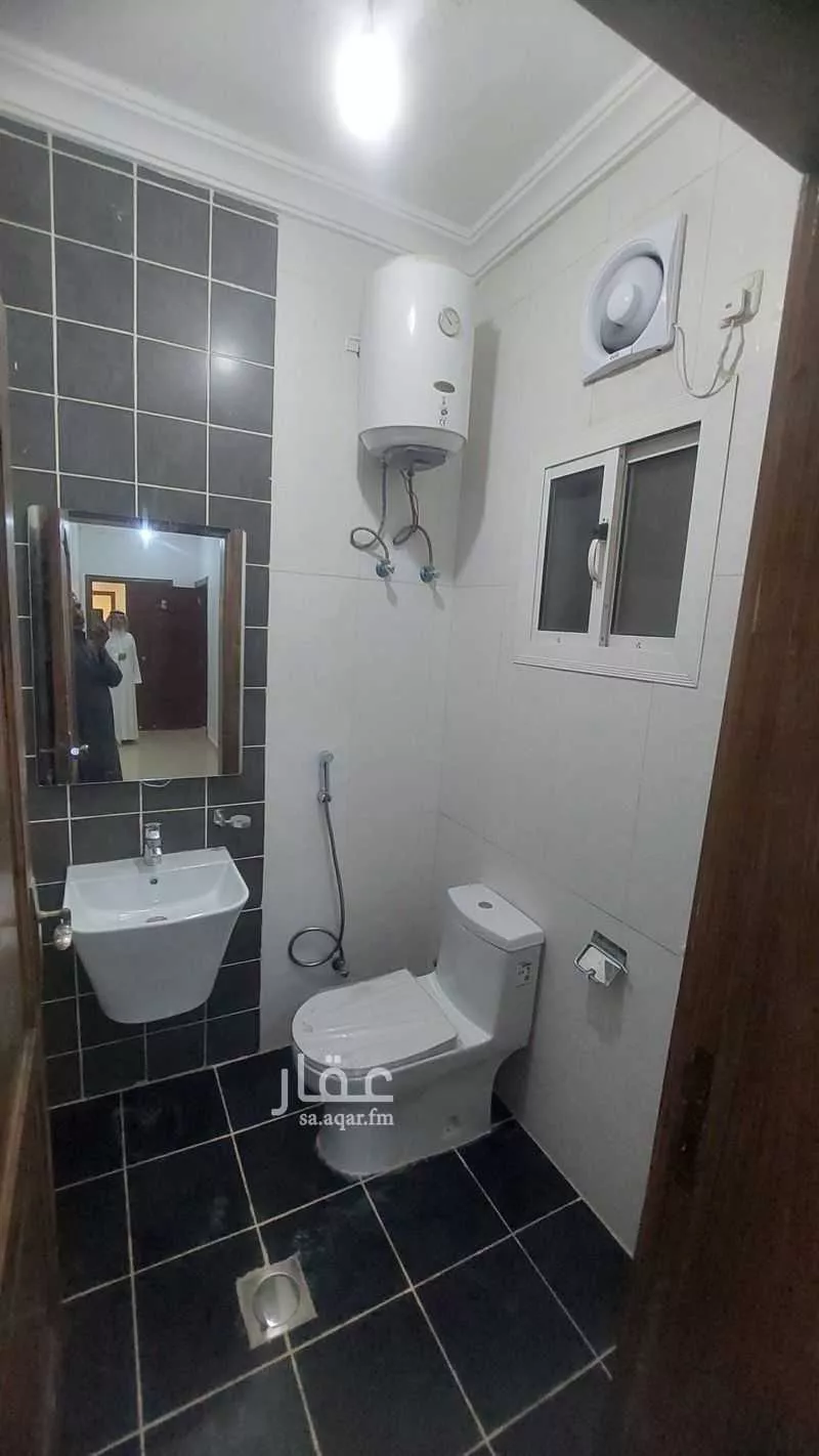 4 bedroom apartment in Al Marwa 9