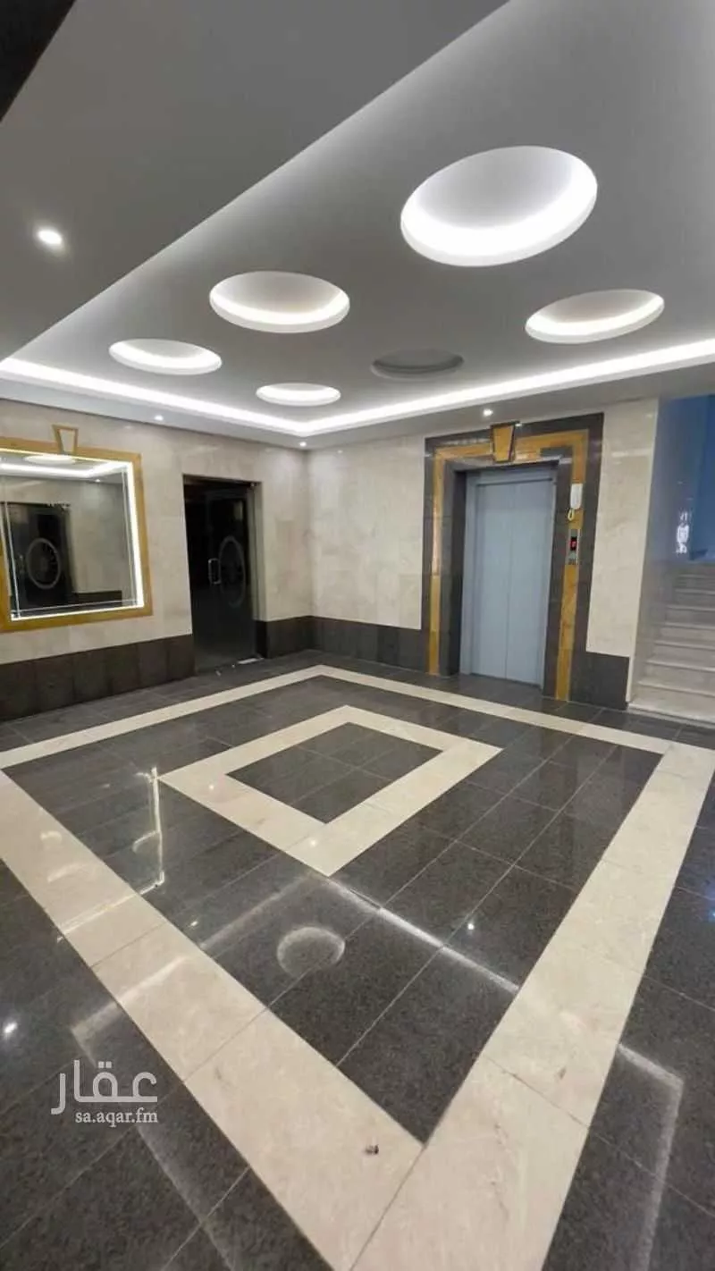 8 bedroom apartment in Al Safa 5