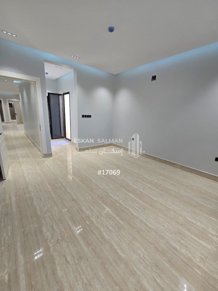 4 bedroom apartment in Al Maizilah, Riyadh 7