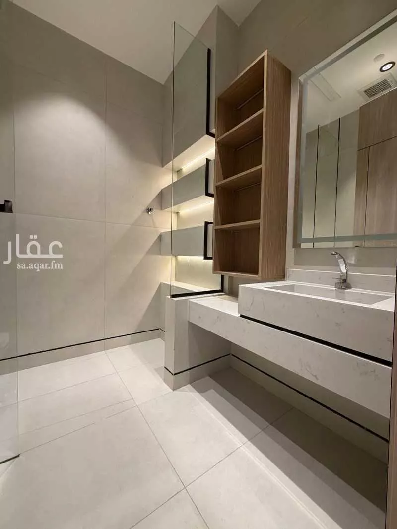 7 bedroom apartment in Al Salamah 21