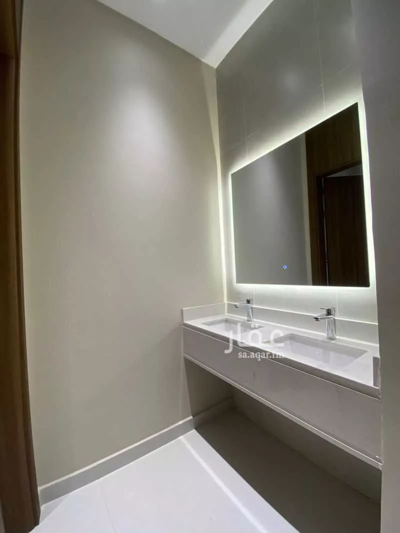 6 bedroom apartment in Al Safa 9
