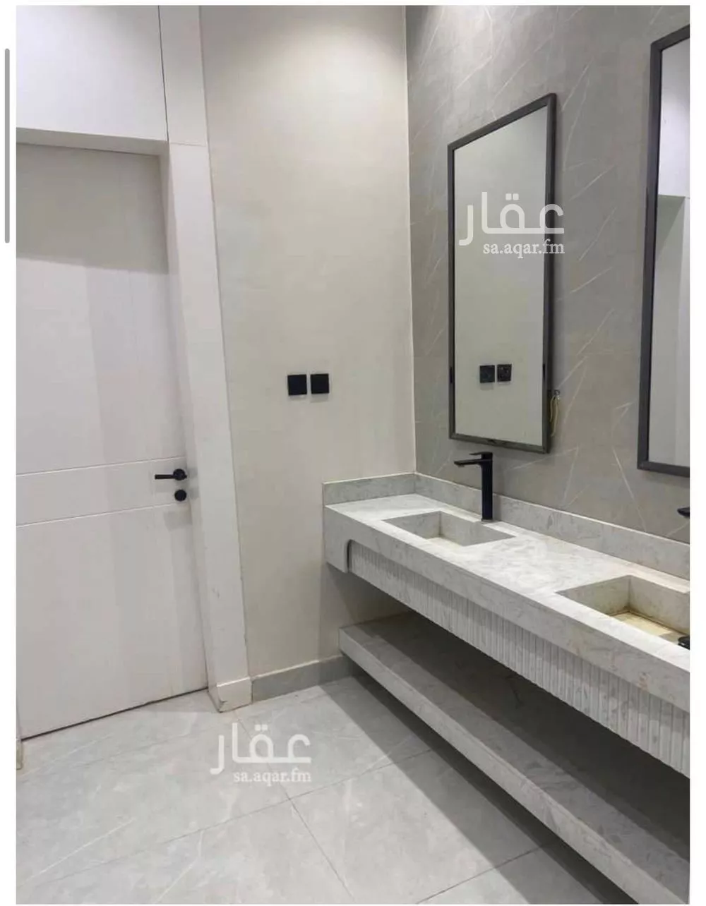 فيلا 4 غرف في الجنادرية، الرياض