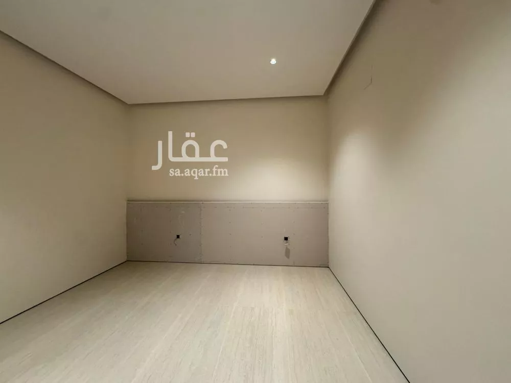 فيلا 4 غرف في النرجس 2